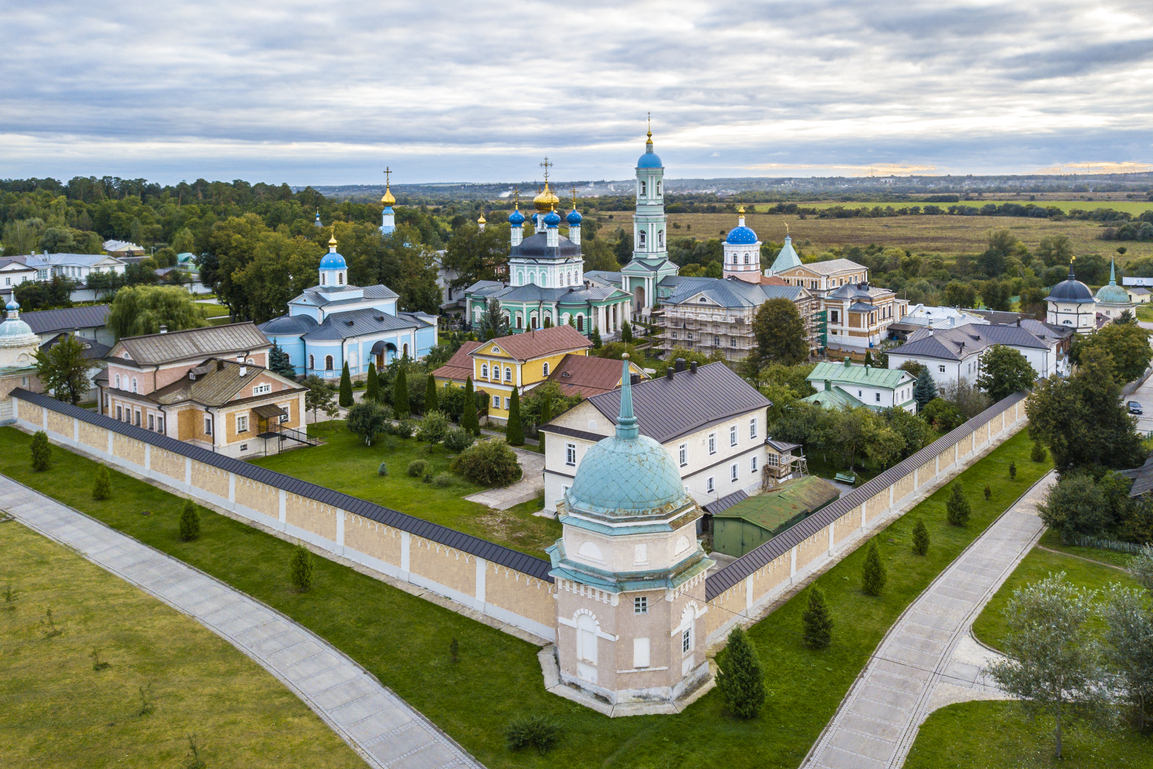 ПУТЕШЕСТВУЕМ ПО СВЯТЫМ МЕСТАМ.